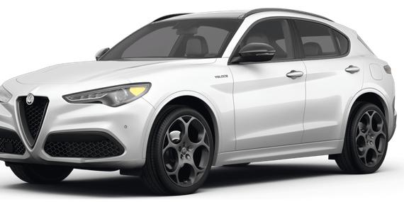 ALFA ROMEO STELVIO 2023 ZASPAKBN8P7D58746 image